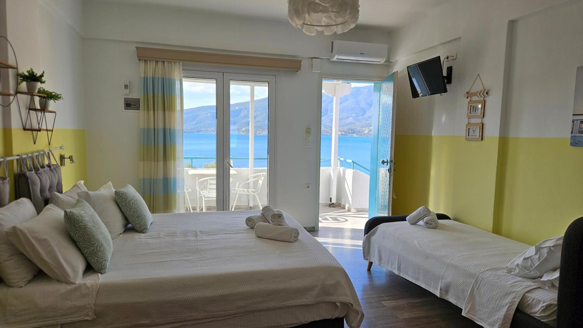 Theodora Rooms Poros Town Eksteriør billede