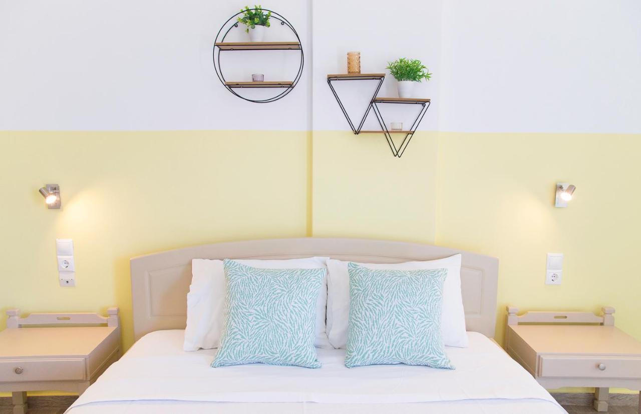 Theodora Rooms Poros Town Eksteriør billede