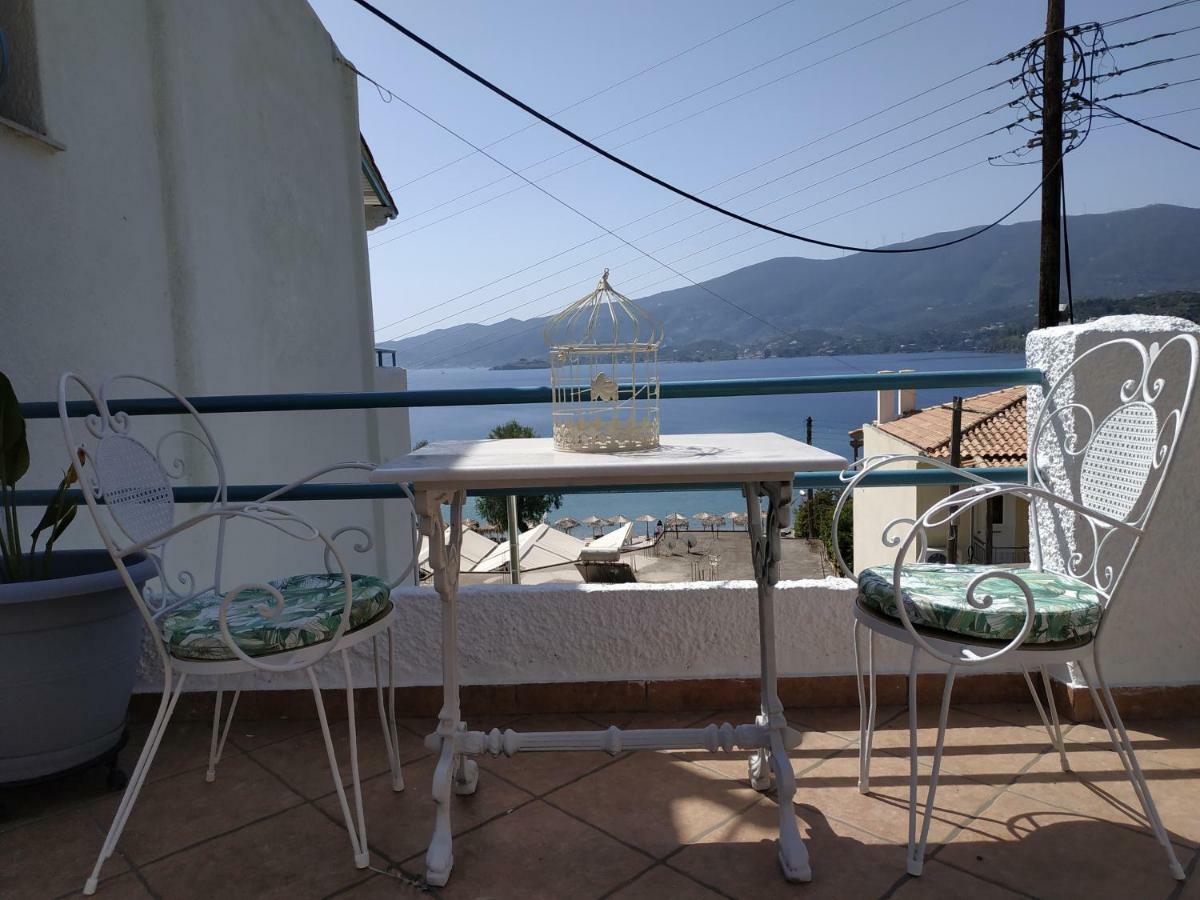 Theodora Rooms Poros Town Eksteriør billede