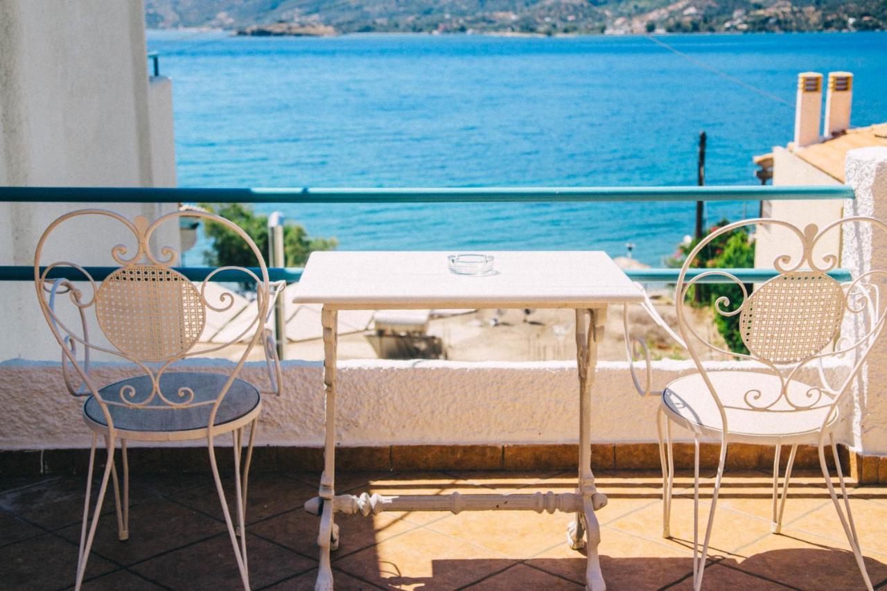 Theodora Rooms Poros Town Eksteriør billede